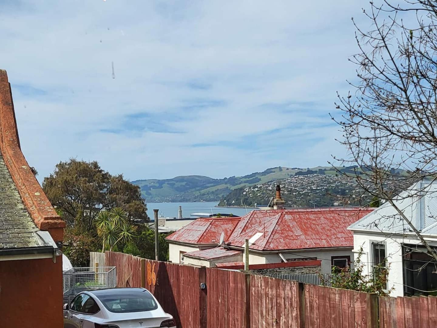 A Stone'S Throw From Town Tiny Home Dunedin Exterior photo
